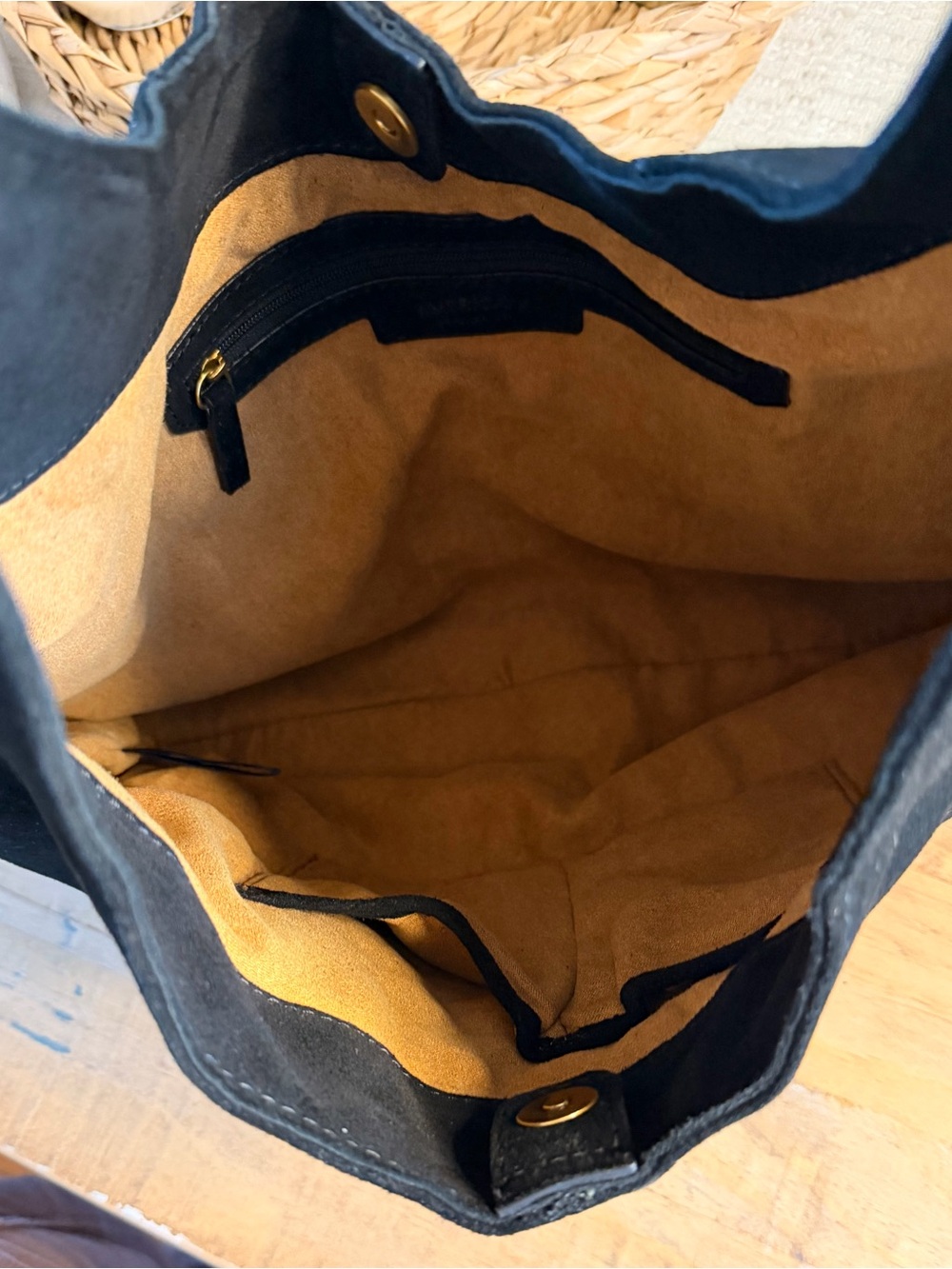 American leather Co Black Suede Knot-Top Hobo Shoulder Bag - Picture 2 of 2